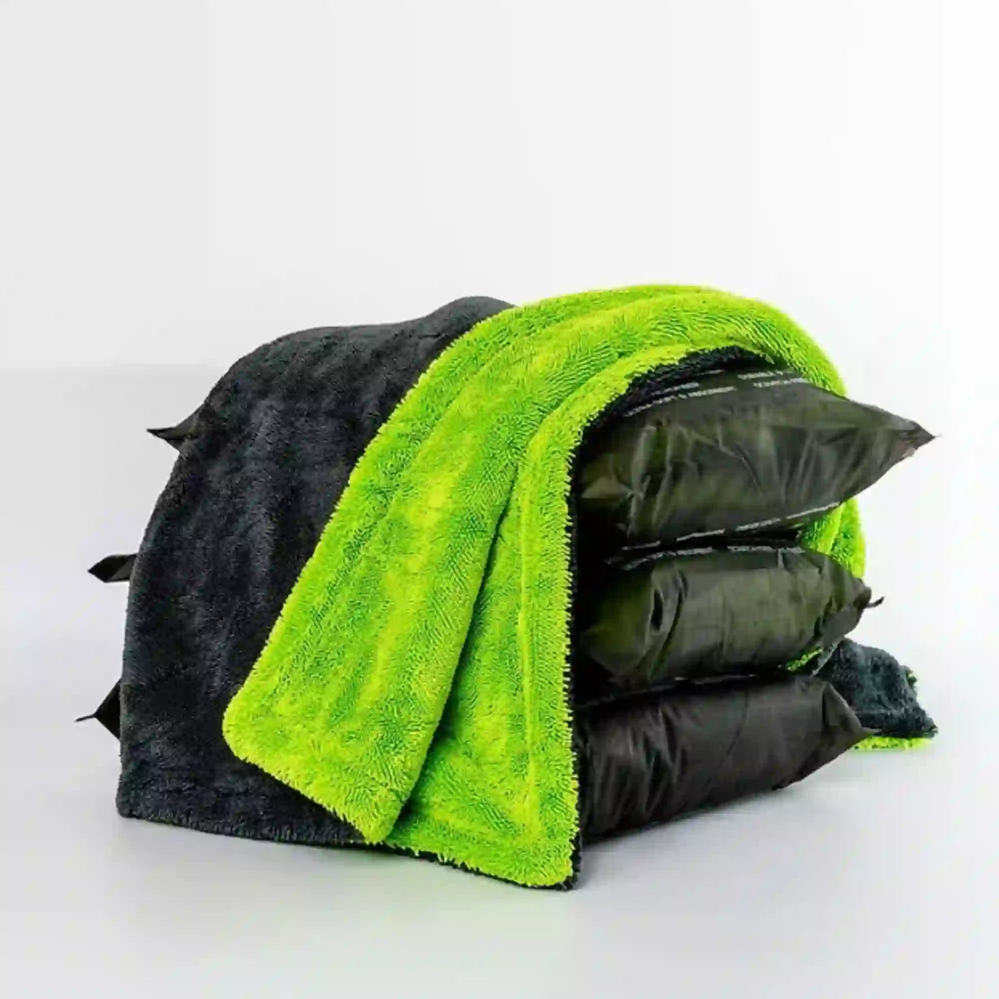 MICROFIBER TOWEL 1400 GSM BLACK V PROTECT